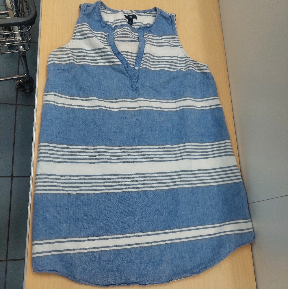 GAP Linen Blue and White Striped Dress Size L